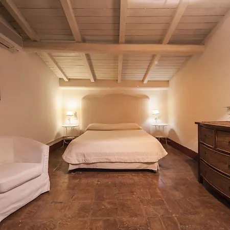 Castello Di Torcrescenza 3*